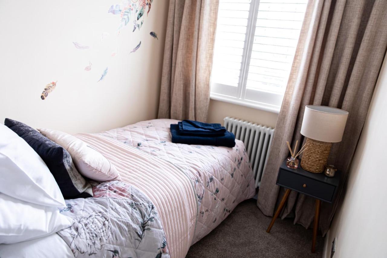 Inviting 3-Bed House In Manchester Esterno foto